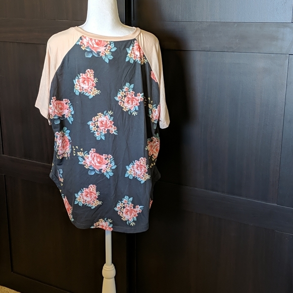 2XL Soft T-shirt Gray and Peach - Picture 2 of 7